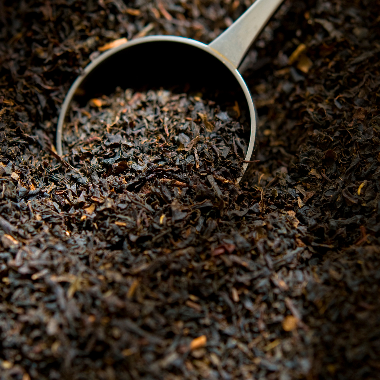 Yulong - Black Tea & Cardamom (50ML), Pure Aromatherapy Essential Oil